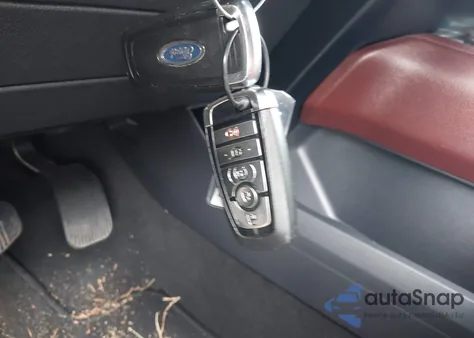 2024 Ford Expedition Limited Max z USA, uszkodzony, nr VIN 1FMJK2A81REA32532